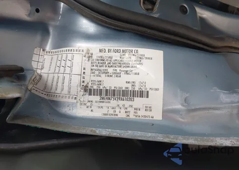 2009 Mercury Grand Marquis Ls (Fleet Only) z USA, uszkodzony, nr VIN 2MEHM75V39X610203